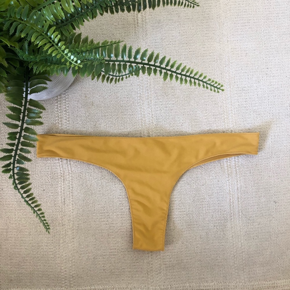 Rip Curl bikini bottoms